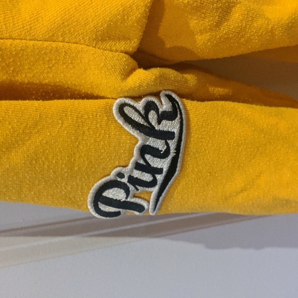 Yellow medium half zip hoodie from pink 🩷 - Picture 5 of 5